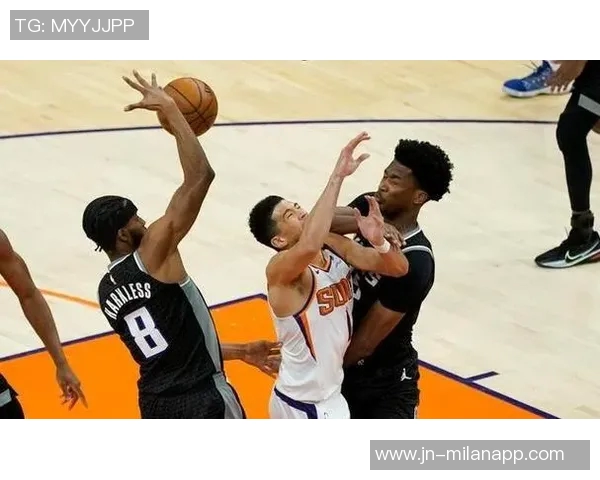 夏普表现全面贡献24分9板5助攻失误虽多依然助球队取胜 夏普表现全面贡献24分9板5助攻失误虽多依然助球队取胜