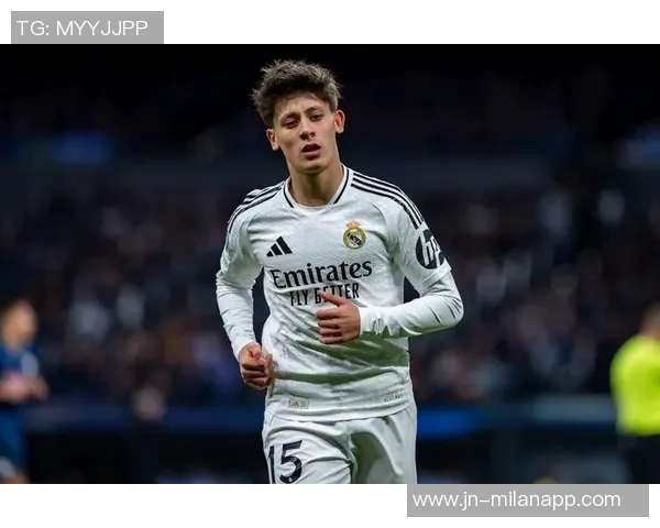 巴黎17岁小将扬吉尔明夏或离队法兰克福仍对其保持关注